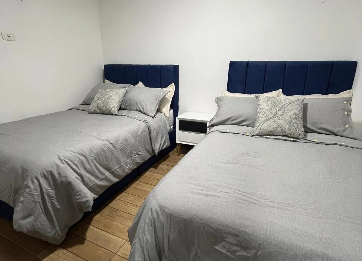 Apartment Apartamentos Privados Cerca Al Aeropuerto Bogota Colombia
